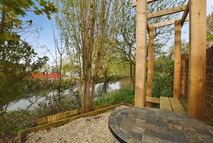 Photo 15- click for photo gallery